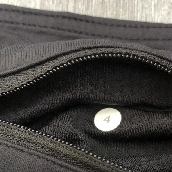 Lululemon Run: Pace Setter Skirt Beachy Floral White Fossil Black - Size 4‎ - Picture 8 of 15